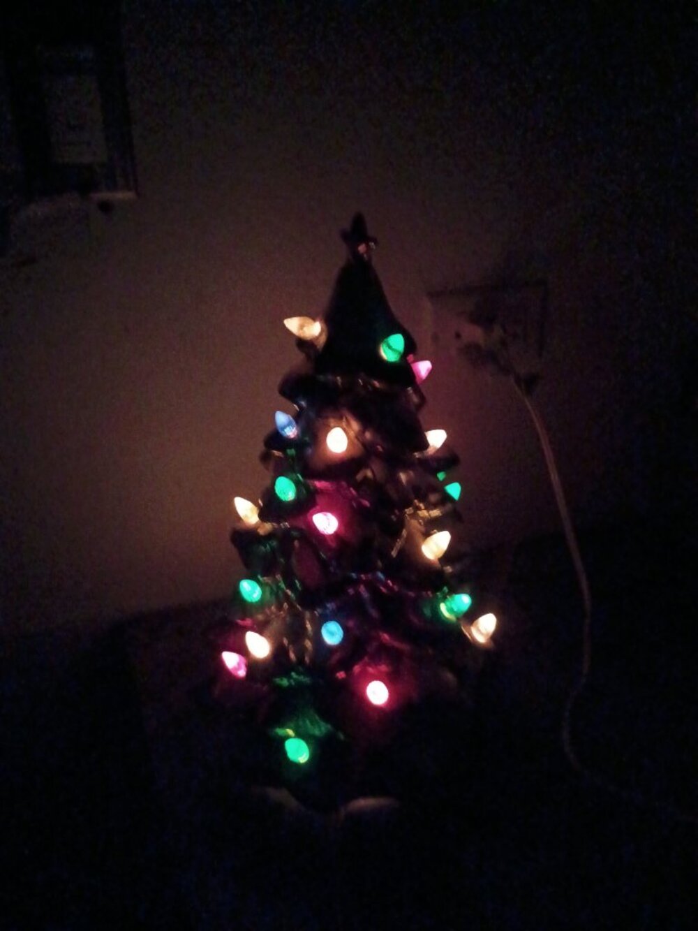 RESERVED   Christmas Tree Lamp — Multicolor Lights & Gold Star — Studio Mold - Picture 11 of 11